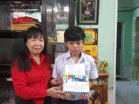 Người nối nhịp cầu yêu thương