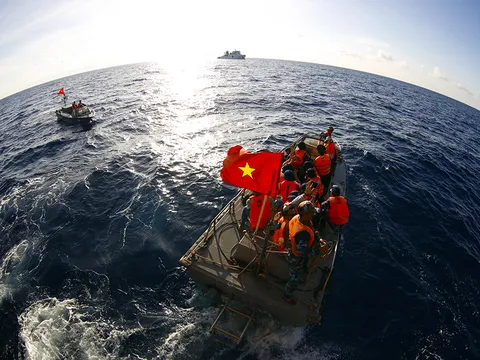 Triển lãm ảnh, ra mắt sách về Trường Sa, Nhà giàn DK1 dịp Quốc khánh 2/9