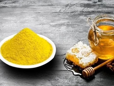 'Bóc trần' sự thật chữa đau dạ dày bằng mật ong và tinh bột nghệ