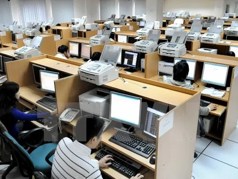 Cảnh báo về rủi ro tiềm ẩn từ các sản phẩm chứng khoán phái sinh