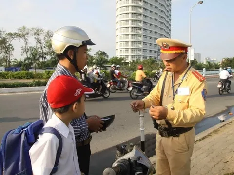 Hà Nội sẽ thí điểm kiểm tra xe chính chủ bằng thiết bị thông minh