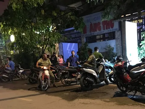 Nhóm người mang vũ khí cướp nhiều tài sản của khách sạn ở Sài Gòn