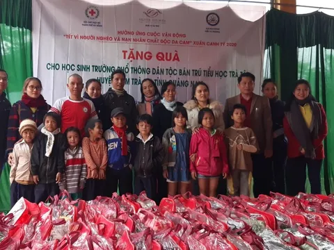 Đà Nẵng: Trao tặng hơn 500 suất quà Tết cho người dân vùng cao tỉnh Quảng Nam