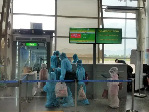 Vietjet đưa hơn 800 khách từ tâm dịch Đà Nẵng trở về nhà