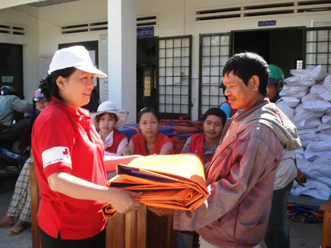 Người cán bộ chữ thập đỏ mẫn cán