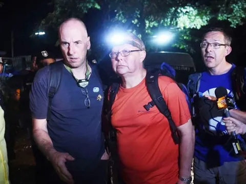 Đội bóng Thái sẽ được đưa đến nơi an toàn trong hang