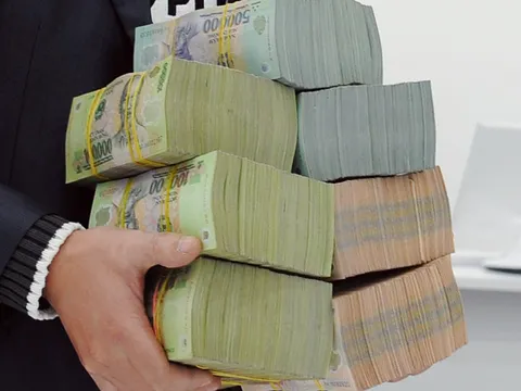 Hé lộ những kỷ lục thưởng tết 'khủng' năm 2018