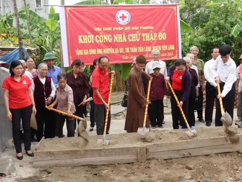 Hải Phòng: Xây dựng nhà Chữ thập đỏ cho gia đình nghèo