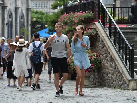 Con số 30% ‘ám ảnh’ và bài toán hút khách hạng sang của du lịch Việt