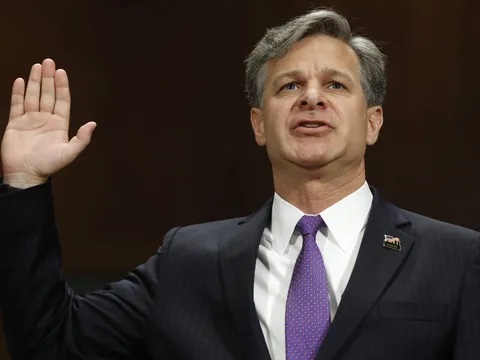 FBI chính thức có Giám đốc mới