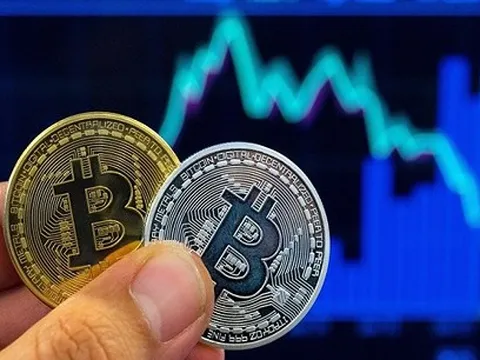 Giá Bitcoin tăng lên ngưỡng 9.000 USD
