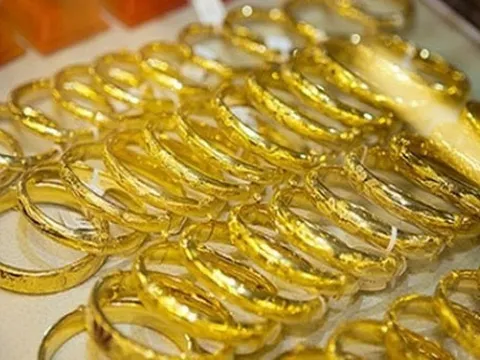 Giá vàng cuối tuần tăng hay giảm?