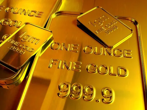 Giá vàng đạt đỉnh do sức mua lớn