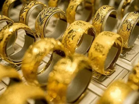 Giá vàng ngày 14/8 biến động mạnh do những căng thẳng chính trị