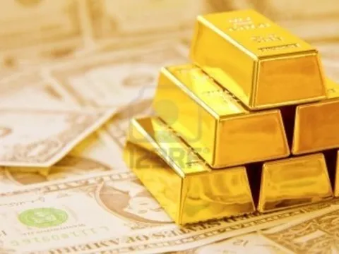 Giá vàng SJC giảm ngược chiều thế giới