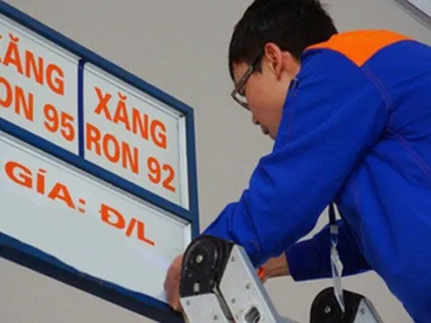 Ngày 21/12, giá xăng dầu có thể tiếp tục giảm