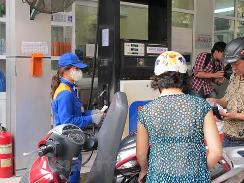 Sát Tết, giá xăng dầu trong nước tiếp tục giữ ổn định