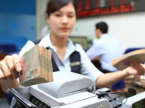 Giảm hạn mức rút tiền ban đêm để tránh rủi ro