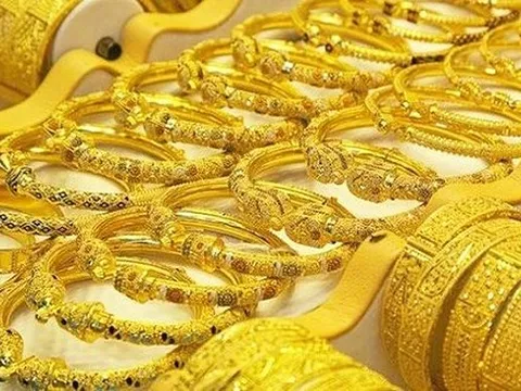 Giá vàng hôm nay 26/2 tăng vọt