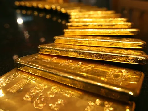 Giá vàng vọt lên mức cao nhất trong 9 tuần