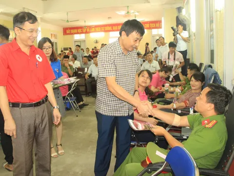 Ngày hội hiến máu tình nguyện huyện Gia Viễn thu được hơn 500 đơn vị máu