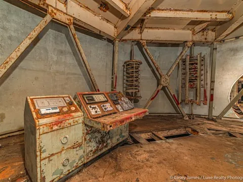 Hầm chứa siêu tên lửa đạn đạo ở Mỹ được rao bán với giá 400.000 USD