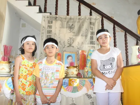 Hãy chia sẻ “nỗi đau người ở lại”