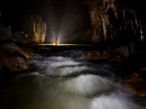 Nhóm thợ lặn giải cứu đội bóng Lợn Hoang phát hiện thêm bí ẩn ở hang Sơn Đoòng