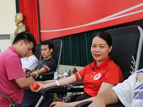 'Giọt hồng yêu thương' tại Bắc Giang thu được 420 đơn vị máu