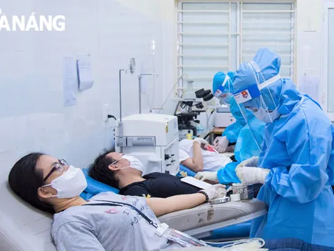 Hiến máu cứu người