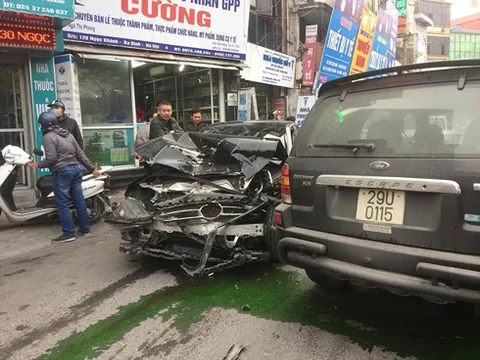 Hà Nội: ‘Xe điên' gây tai nạn liên hoàn, một người tử vong tại chỗ