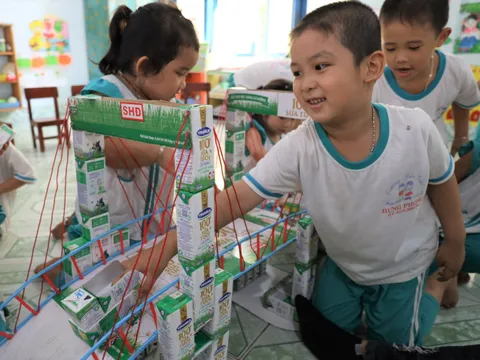 Sau 4 năm thực hiện, sữa học đường tỉnh Bến Tre nhận được nhiều điểm cộng