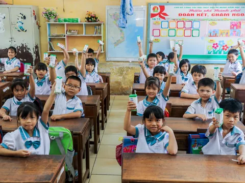 Sữa học đường TP. Hồ Chí Minh: chương trình nhân văn đem lại nhiều niềm vui cho con trẻ