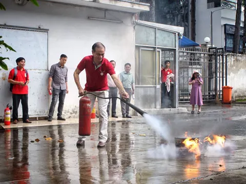 Hội Chữ thập đỏ Việt Nam diễn tập phòng cháy chữa và cứu nạn, cứu hộ