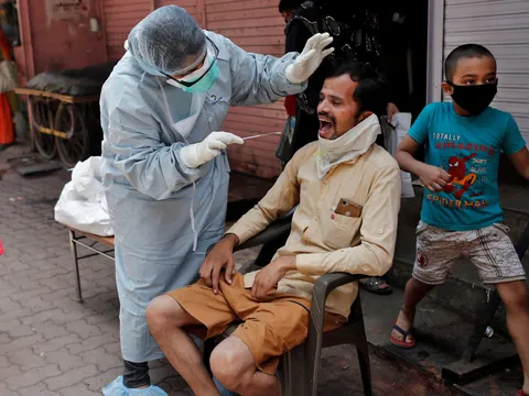 25 triệu người nhiễm Covid-19 trên toàn cầu, Ấn Độ phá vỡ kỷ lục về số ca mắc mới