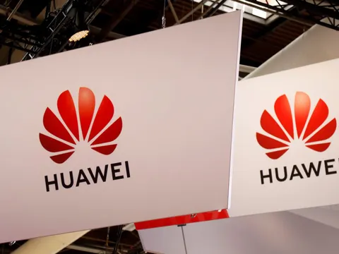 Sau google, hàng loạt hãng công nghệ Mỹ dừng hợp tác với Huawei