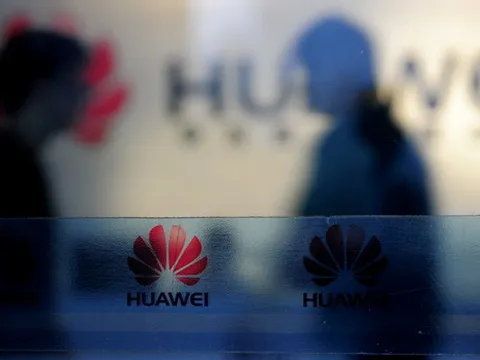 Huawei sa thải giám đốc bị bắt giữ ở Ba Lan