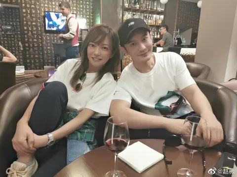 Huỳnh Hiểu Minh gặp gỡ tình đầu Triệu Vy giữa tin đồn ly hôn