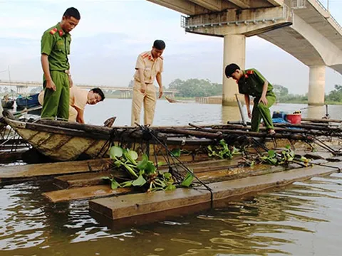 Ra quân bảo vệ rừng dịp Tết Nguyên đán