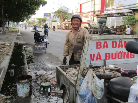 Tấm lòng của anh ‘Ba Dân’