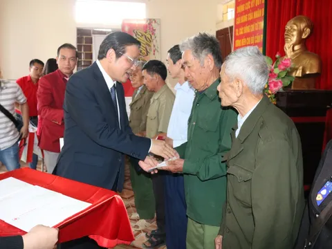 Trưởng ban Nội chính Trung ương thăm, chúc Tết tại tỉnh Điện Biên