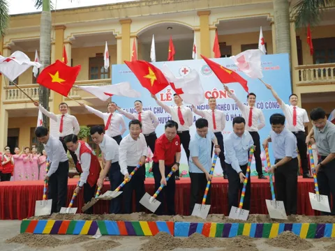 Hà Nội: Xóa 154 ngôi nhà dột nát tại huyện Ứng Hòa