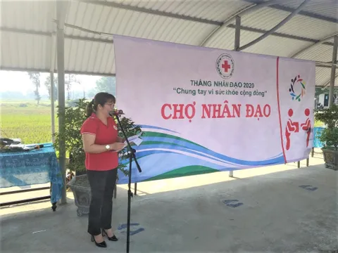 Ấm áp những phiên Chợ Nhân đạo
