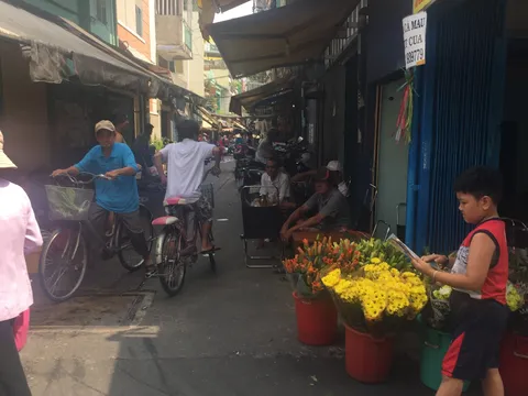 Kiên quyết với vấn nạn lấn chiếm vỉa hè