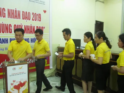 Hội Chữ thập đỏ và Bưu điện tỉnh Quảng Bình phối hợp đặt Thùng quỹ nhân đạo