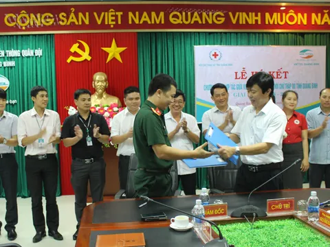 Ký kết đồng hành trong các hoạt động nhân đạo