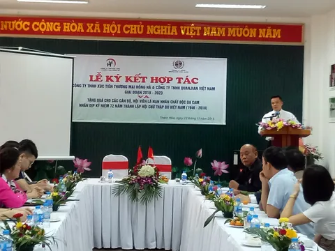 Thanh Hóa: Tặng quà cho 20 nạn nhân chất độc da cam TP Sầm Sơn