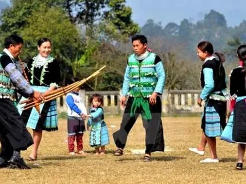 Đặc sắc nghệ thuật khèn Mông của Sơn La