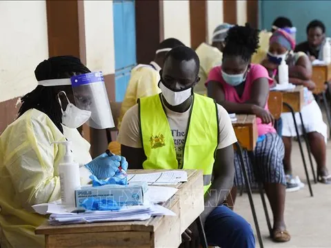 Dịch Covid-19: Hơn 12,8 triệu ca mắc, châu Mỹ vẫn là tâm dịch