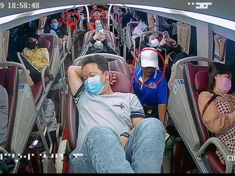 Xử lý nghiêm hành vi không đeo khẩu trang trên xe khách